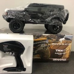 Traxxas TRX-4 2021 Ford Bronco Black 4WD RTR Crawler Trail Truck - OPEN ITEM